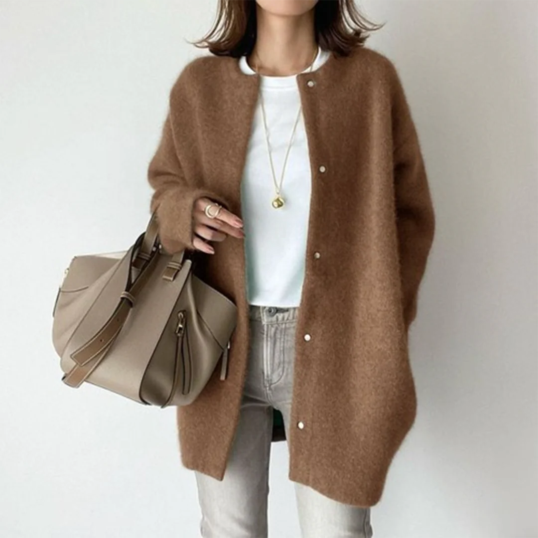 Women’s Warm Winter Cardigan Cozy Relaxed Fit Design - Image 3